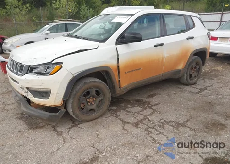 2021 Jeep Compass Sport 4X4 из США, поврежденный, VIN 3C4NJDAB4MT504473